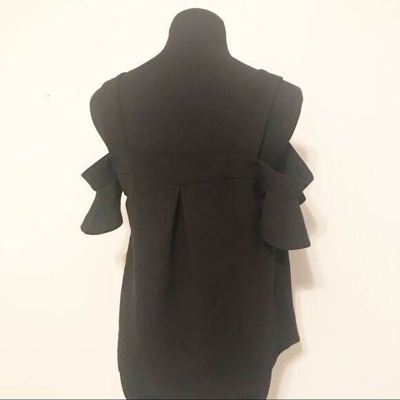 NWT TopShop black off shoulder top SZ US 4 - Picture 5 of 10